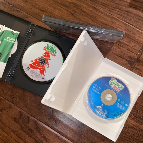 3 Christmas DVD Grinch Stole Christmas, Polar Express, Always Sunny Philadelphia - Picture 9 of 9